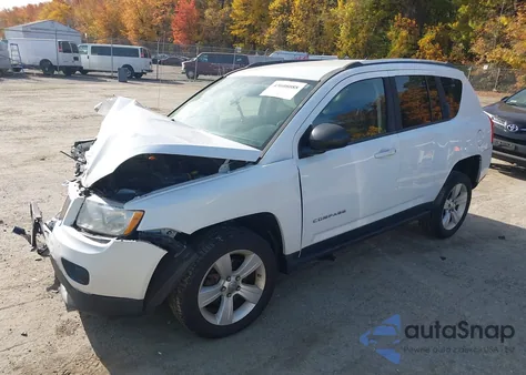 2012 Jeep Compass Sport из США, поврежденный, VIN 1C4NJDBB6CD591280
